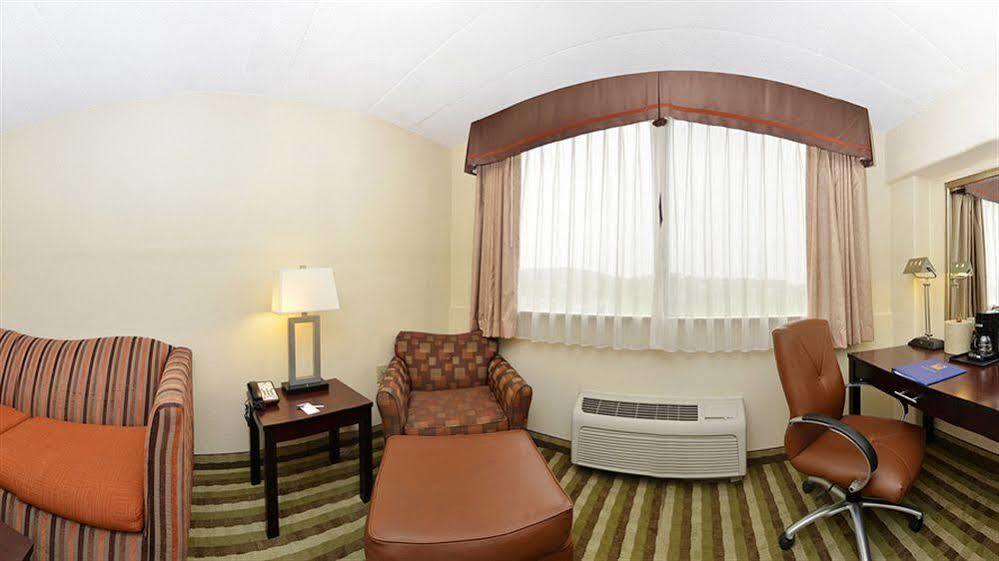La Quinta Inn & Suites By La Quinta Inn & Suites By Wyndham Washington Dc Noma Exterior foto